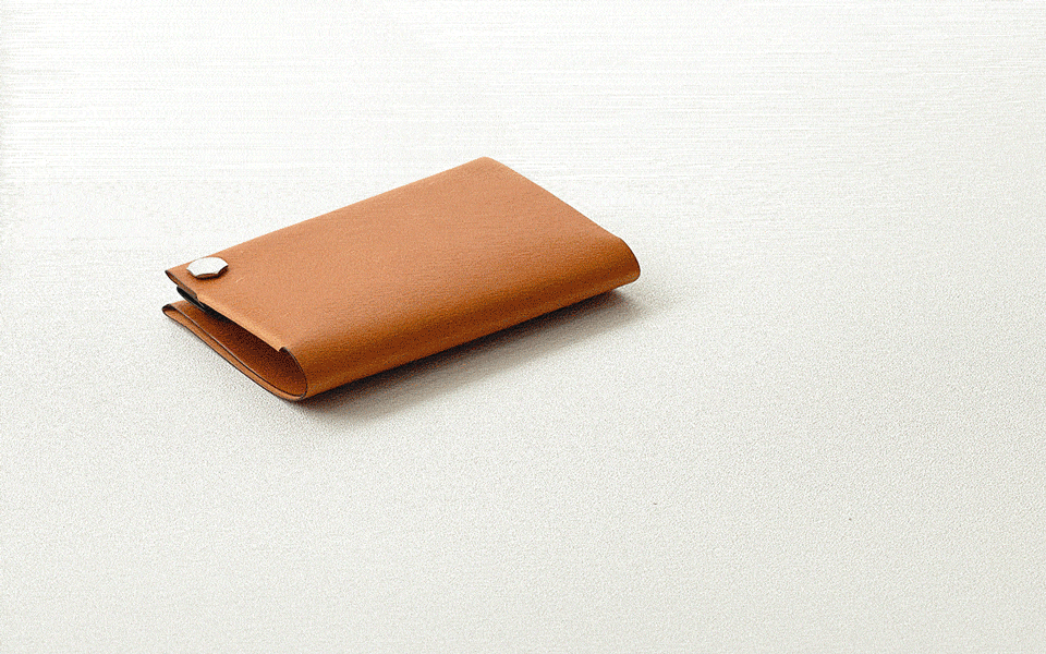 Smoll Origami｜一枚の革で包む。 イタリア製ベジタブルタンニンレザー