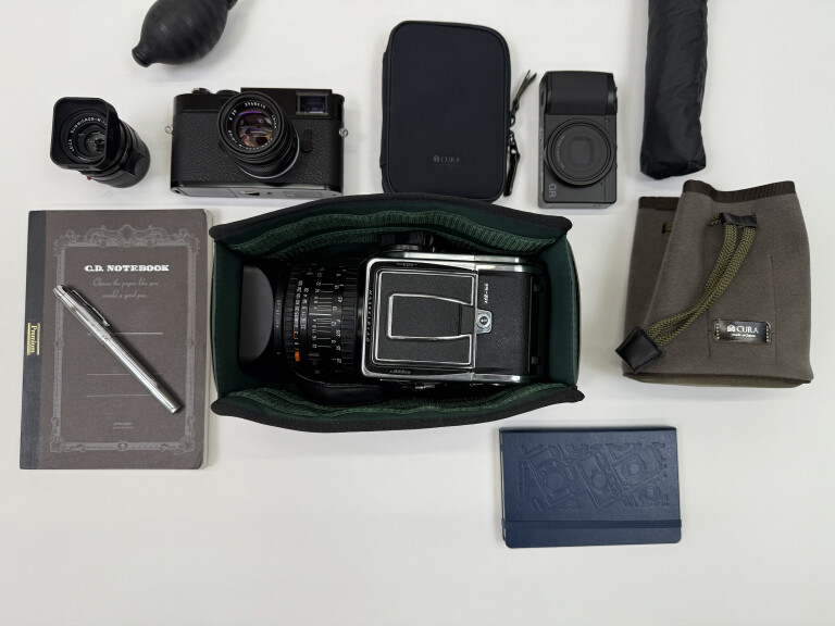 Hasselblad フィルムバック改造13枚撮り① Hasselblad フィルムバック改造13 済み品枚撮り② - メルカリ